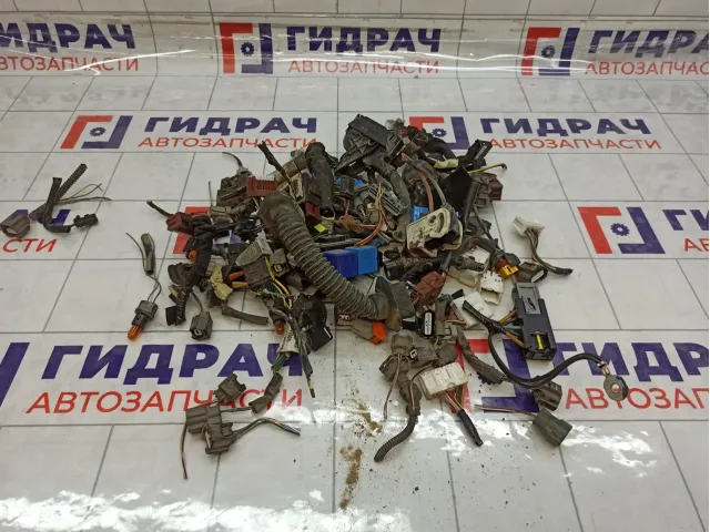 Фишка (разъем) Renault Logan 2