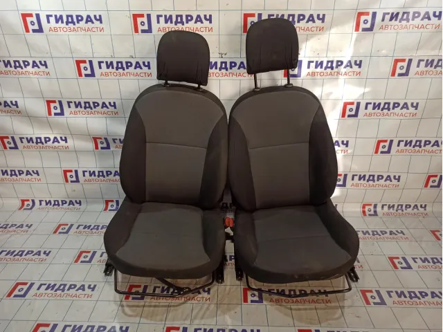 Комплект сидений Renault Logan 2