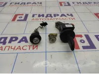 Замок зажигания Renault Logan 2 487003947R. Дефект. Комплект.