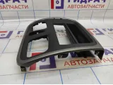 Накладка декоративная Renault Logan 2 682604797R.