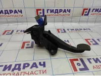 Педаль сцепления Renault Logan 2 465037621R.