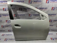 Дверь передняя правая Renault Logan 2 801522177R.