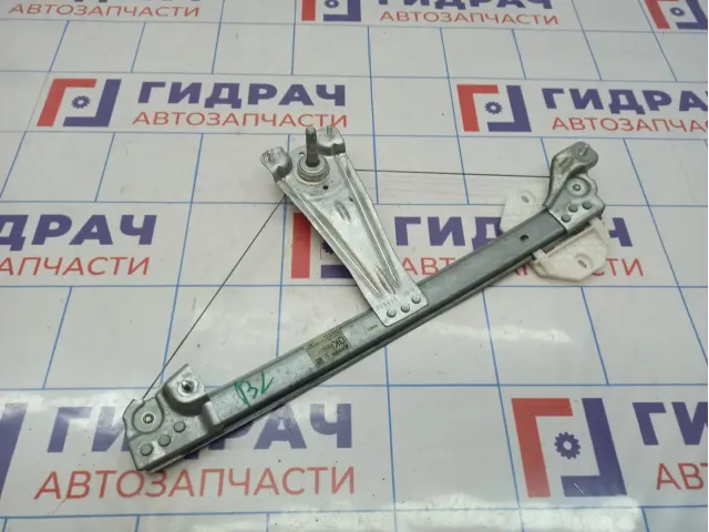 Стеклоподъемник задний левый Renault Logan 2 827217198R.
