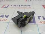 Замок двери задней левой Renault Logan 2 825034394R.