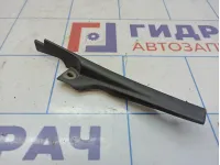 Накладка лобового стекла правая Renault Logan 2 668223701R.