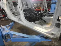 Порог со стойкой правый Renault Logan 2 760122451R. Дефект.