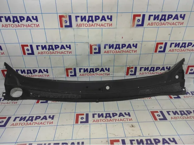 Решетка стеклооч. (планка под лобовое стекло) Renault Logan 2 668113292R.