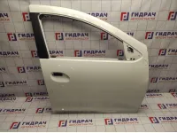 Дверь передняя правая Renault Logan 2 801008681R. Дефект.Битум.