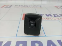 Кнопка стеклоподъемника передняя правая Renault Logan 2 254217475R.