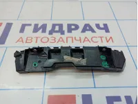 Кронштейн переднего бампера правый Renault Logan 2 622226527R. Дефекты.