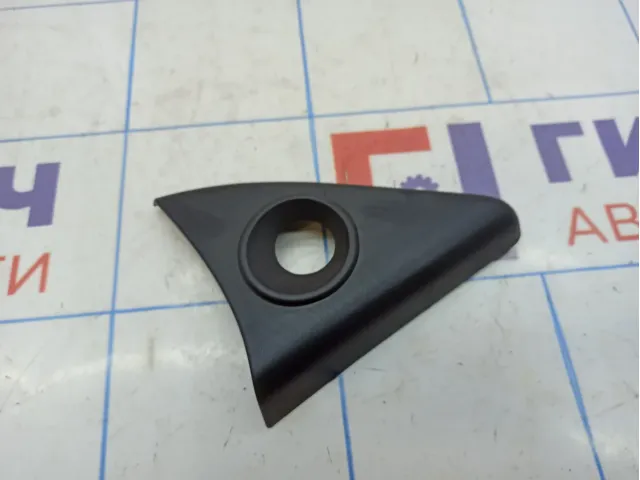 Крышка зеркала внутренняя правая Renault Logan 2 802928589R.