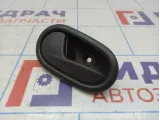 Ручка двери внутренняя левая Renault Logan 2 806717698R.