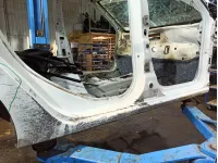 Порог со стойкой правый Renault Logan 2 . Переваривался.