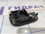 Накладка декоративная Renault Logan 2 684937116R. Сломано крепление.