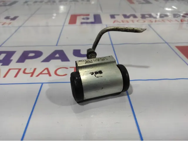 Цилиндр тормозной задний Renault Logan 2 7701047838.