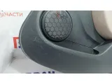 Обшивка двери задней правой Renault Logan 2 829004398R. Царапины.