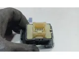 Кнопка стеклоподъемника Renault Logan 2 254218614R.