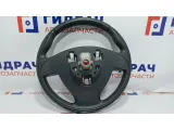 Рулевое колесо Renault Logan 2 484007253R. Потертость. Дефект накладки.