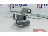 Петля крышки багажника правая Renault Logan 2 904002721R.