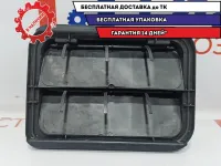 Решетка вентиляционная Renault Logan 2 7700838358. Дефект.