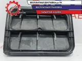 Решетка вентиляционная Renault Logan 2 7700838358. Дефект.