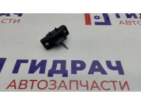 Замок багажника Renault Logan 2 7700838546.