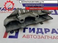 Кронштейн топливной рампы Renault Logan 2 8200503258.