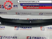 Решетка стеклоочистителя Renault Logan 2 668115673R. Под лобовое стекло. Дефект.