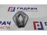 Эмблема передняя Renault Logan 2 628909470R. На решетку радиатора. Дефект хрома.