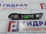 Накладка ручки внутренней передняя левая Renault Logan 2 809548085R