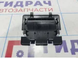 Накладка крышки багажника правая Renault Logan 2 135068918R