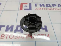 Болт крепления запасного колеса Renault Logan 2 7703041034 Болт крепления запасного колеса Renault Logan 2 7703041034