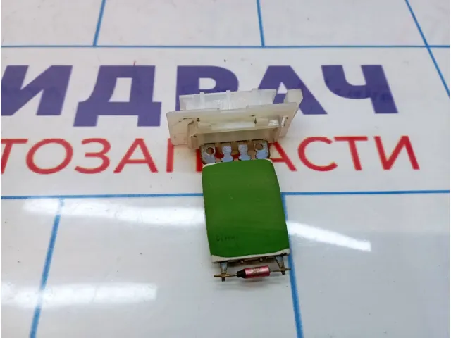 Резистор отопителя Renault Logan 2 271504503R