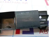 Наполнитель переднего бампера Renault Logan 2 620929738R