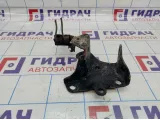 Кронштейн задней балки правый Renault Megane 2 8200792367