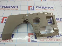 Накладка торпедо нижняя левая Renault Megane 2 7701063937