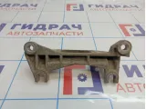 Кронштейн опоры КПП Renault Megane 2 8200277212