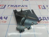 Кронштейн блока управления двигателем Renault Megane 2 8200467408