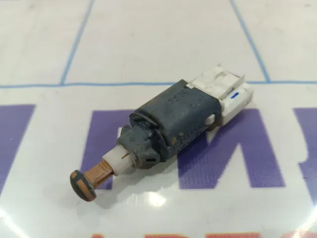 Датчик педали сцепления Renault Megane 2 253250007R