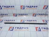 Накладка стекла двери передней правой наружняя Renault Megane 2 7701474538