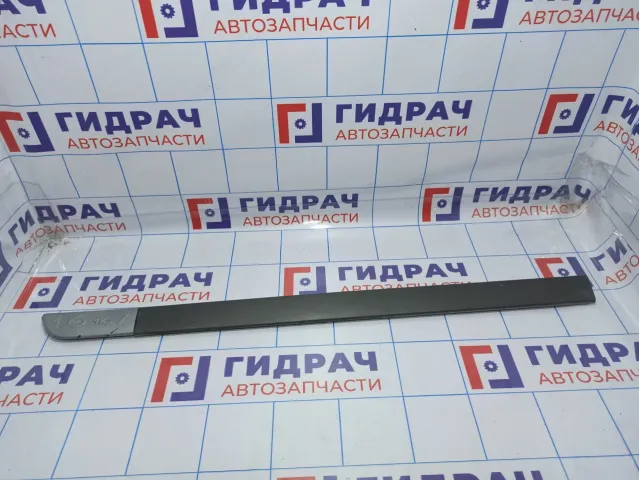 Накладка двери передней левой Renault Megane 2 8200574616