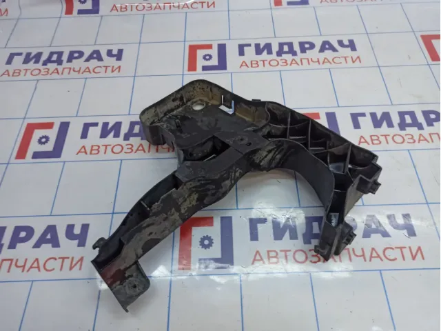 Кронштейн фары левый Renault Megane 2 8200137495