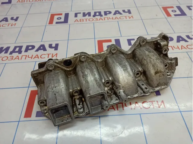 Коллектор впускной Renault Megane 2 8200329496