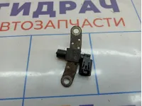 Датчик положения коленвала Renault Megane 2 8200647554
