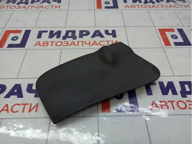 Накладка консоли правая Renault Megane 8200079033