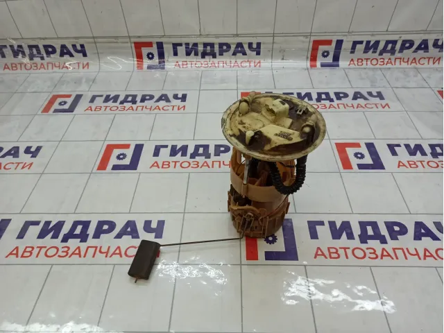 Насос топливный Renault Megane 8200683188