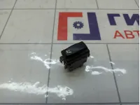 Кнопка обогрева сидений Renault Megane 8200165541