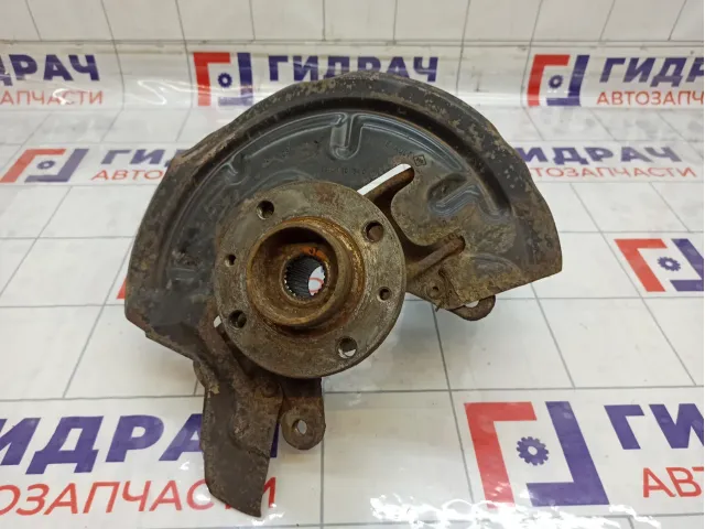 Кулак поворотный передний правый Renault Megane 8200297032