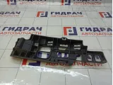 Направляющая бампера заднего правая Renault Megane 8200175888