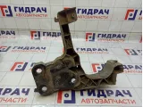 Кронштейн фар левый Renault Megane 8200137495